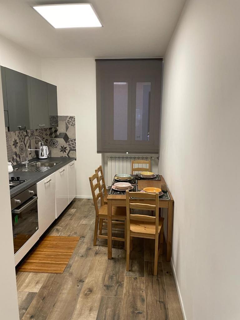 Casa Vacanze Ginevra 1 Триест Экстерьер фото